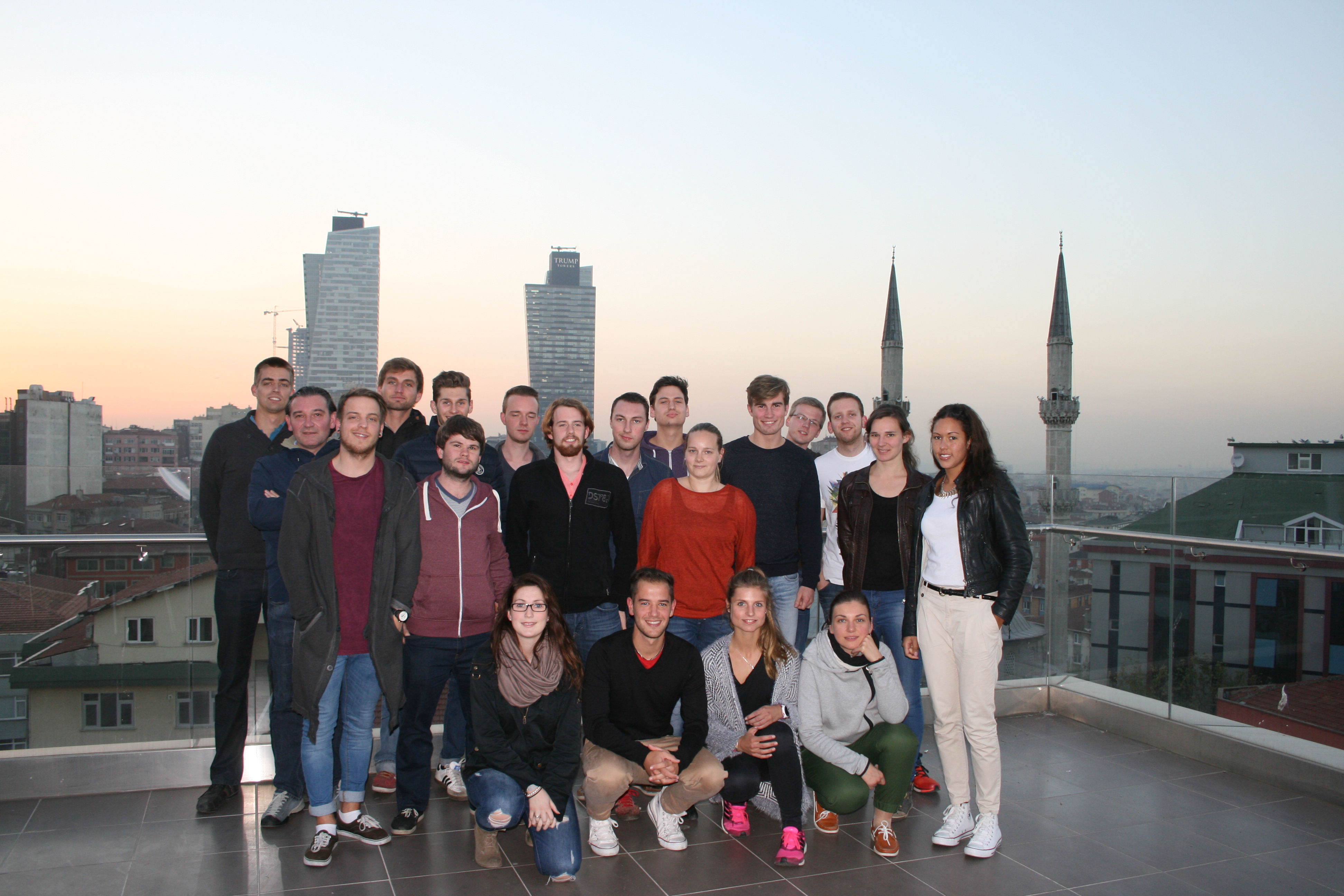 Gruppenbild Skyline Istanbul