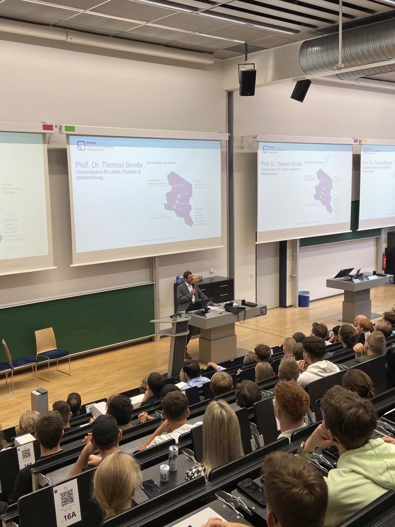 Erstsemesterbegrüßung_WOB 23_24