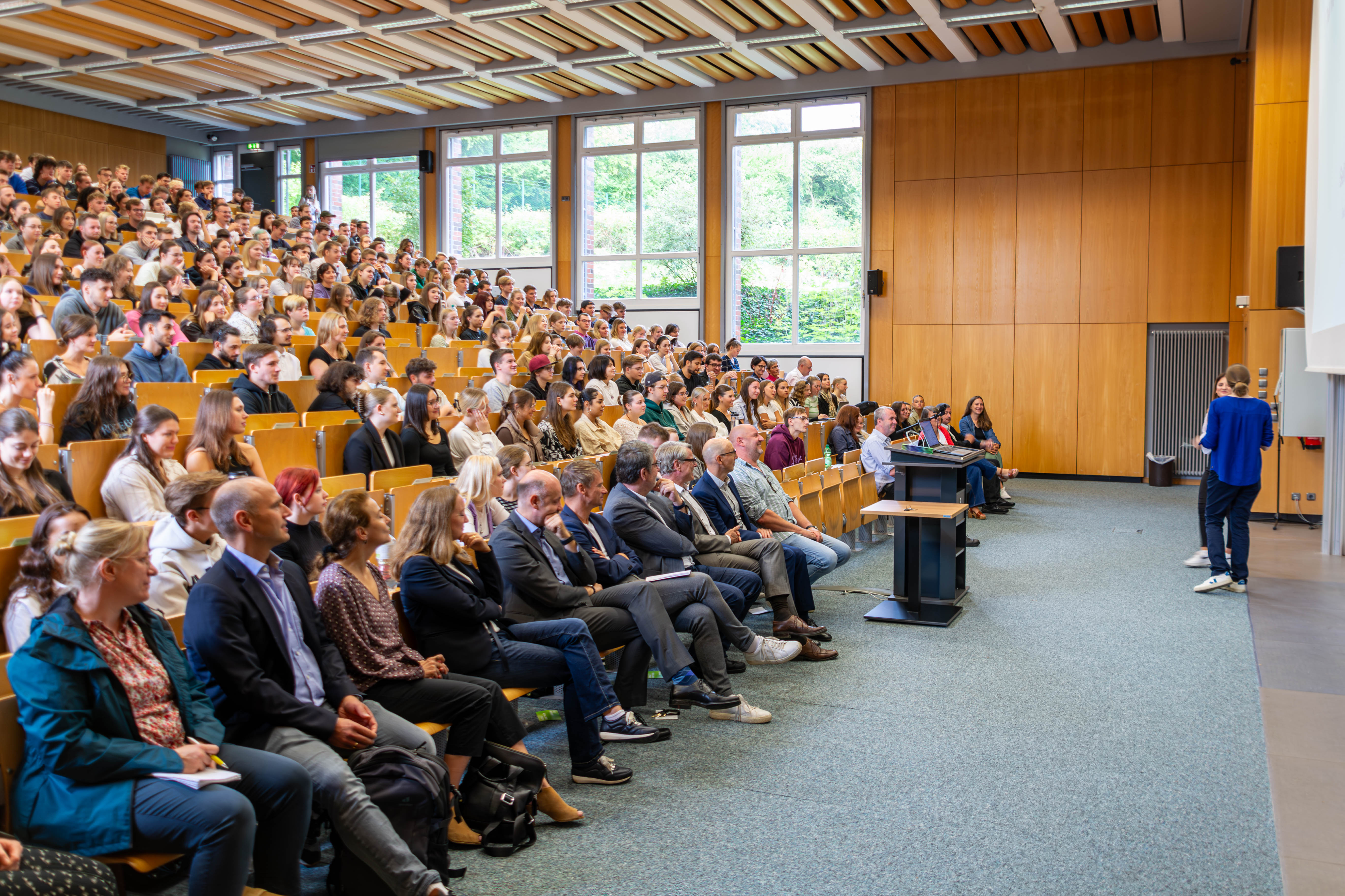 03_Pressefoto_Erstsemesterbegrüßung_SZ.jpeg