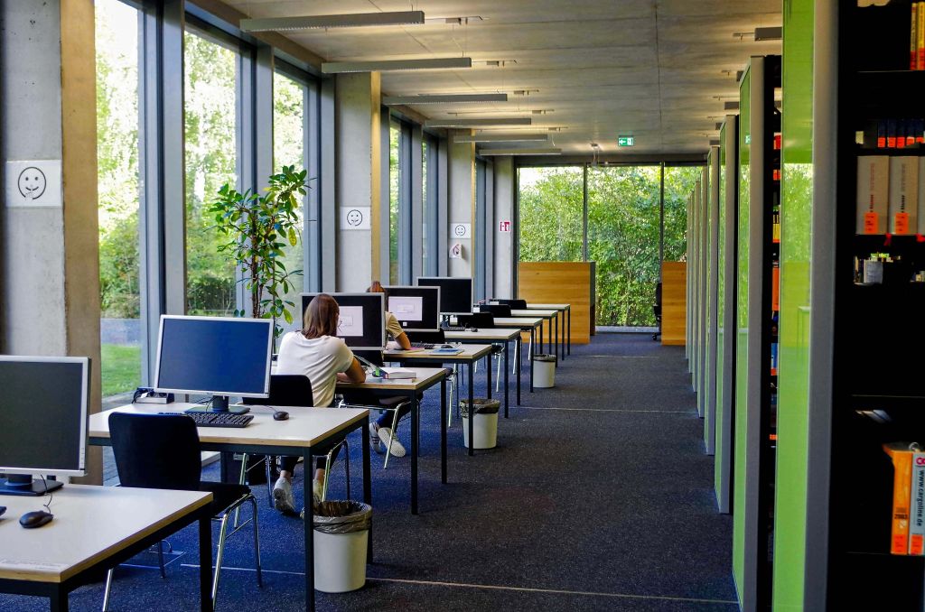 Bibliothek Ostfalia Hochschule für angewandte Wissenschaften Campus Salzgitter