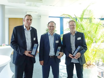 Preisträger der Ostfalia Lehrpreise 2018 (von links nach rechts): Prof. Andreas Kölmel, Prof. Dr. jur. Diethard Breitkopf, LL.M., Prof. Dr. rer. nat. Kay-Rüdiger Harms. Foto: Ostfalia