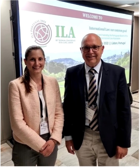 Jennifer Maaß, LL.M. und Prof. Dr. Winfried Huck, 80. biennale ILA Konferenz, Lissabon, 2022