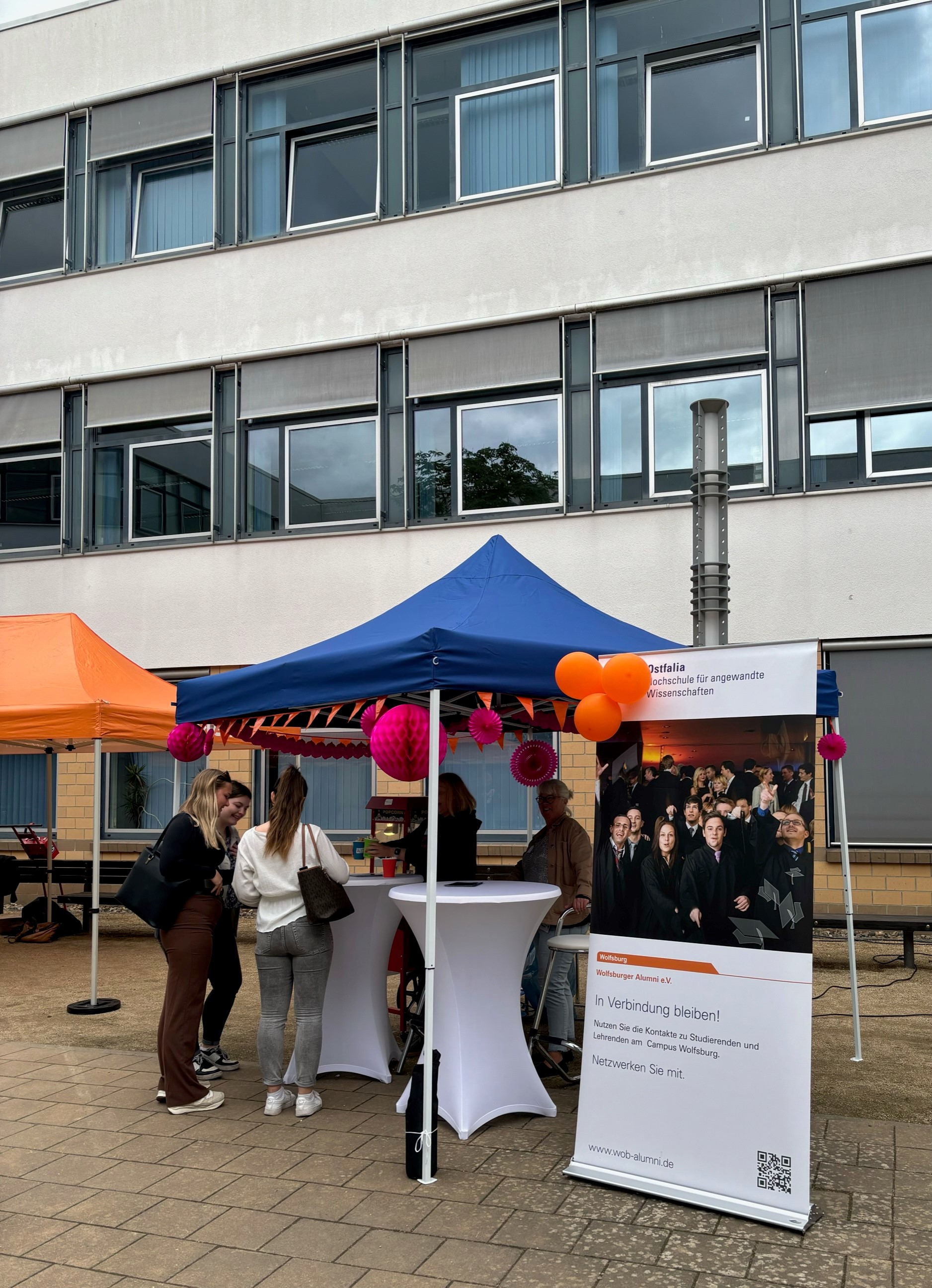 Campus_Tag_2024_Alumni_WOB_1