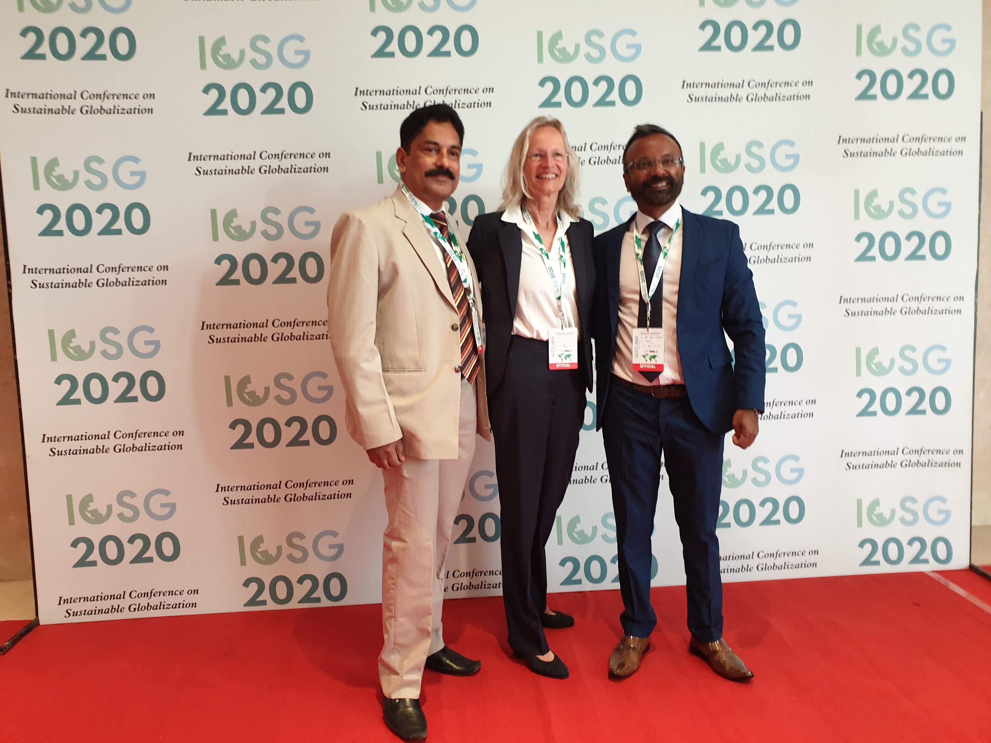 ICSG Gründer (Prof. Dr. Robinet Jacob, Mahatma Gandhi University (MGU), Kerala, Kochi, Indien; Dr. Hedda Sander, Ostfalia Hochschule, Wolfenbüttel, Deutschland, Prof. Dr. Abey Kuruvilla, University of Wisconsin at Parkside (UWP), WI, USA.