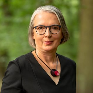 Professorin Dr. Ina Schiering