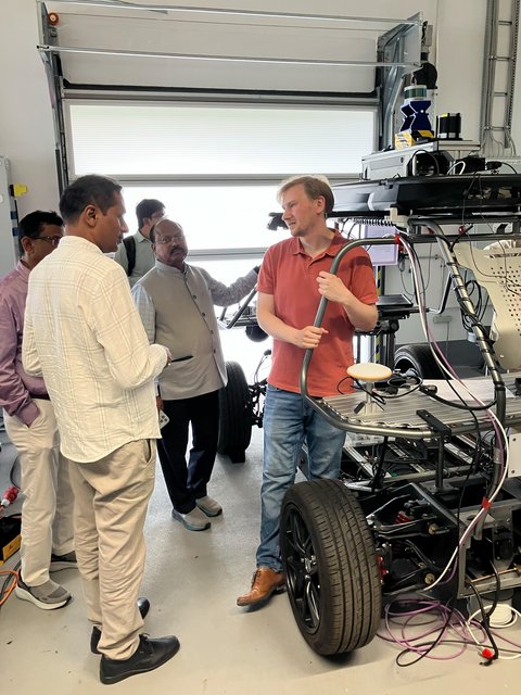 Eine hochrangige Delegation aus dem Bildungssektor des indischen Bundesstaates Telangana hat am 30. Juni 2026 die Ostfalia Hochschule für angewandte Wissenschaften am Campus Wolfenbüttel besucht. (öffnet Vergrößerung des Bildes)