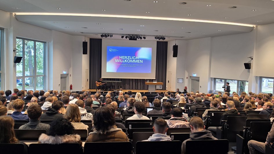 Erstsemesterbegrüßung Aula Ostfalia Campus Wolfenbüttel