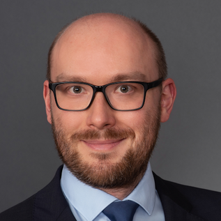 Prof. Dr. Andreas Burth