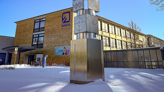 Ostfalia Campus Wolfenbüttel im Schnee.