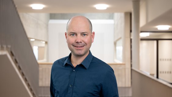 Portrait Prof. Dr. Michael Lichtblau