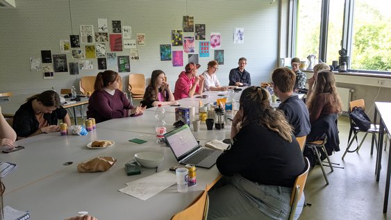 Teilnehmende bei der Summer School "Sagbar gemacht" im September 2026 