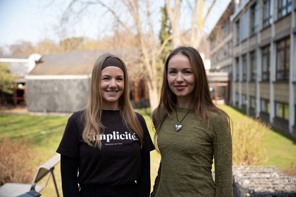 Alexa Knieriem and Denise Rosenthal