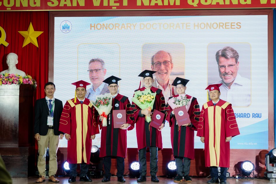 Ehrendoktoren: Ostfalia-Professoren Max Ehleben, Thomas Potempa und Harald Rau.