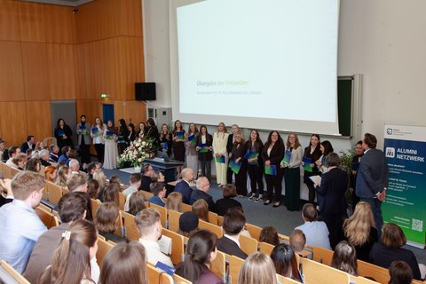 Abschlussfeier 2026 an der Ostfalia am Campus Salzgitter (öffnet Vergrößerung des Bildes)