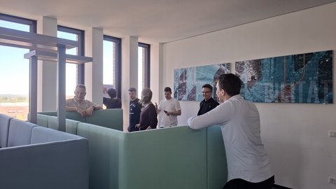 Studierende beim Planspiel (öffnet Vergrößerung des Bildes)