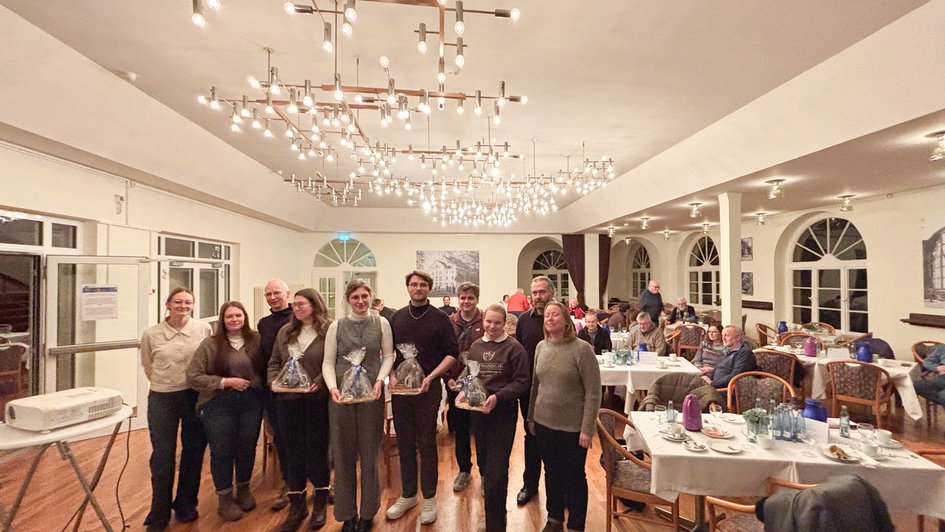 Studierende des Studiengangs Smart City Engineering bei der Bürgerversammlung in Brunnental