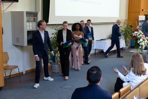 Abschlussfeier 2026 an der Ostfalia am Campus Salzgitter (öffnet Vergrößerung des Bildes)