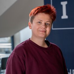 B. A. Julia Günther