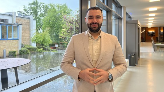 Hadi Aziznasabmoghri