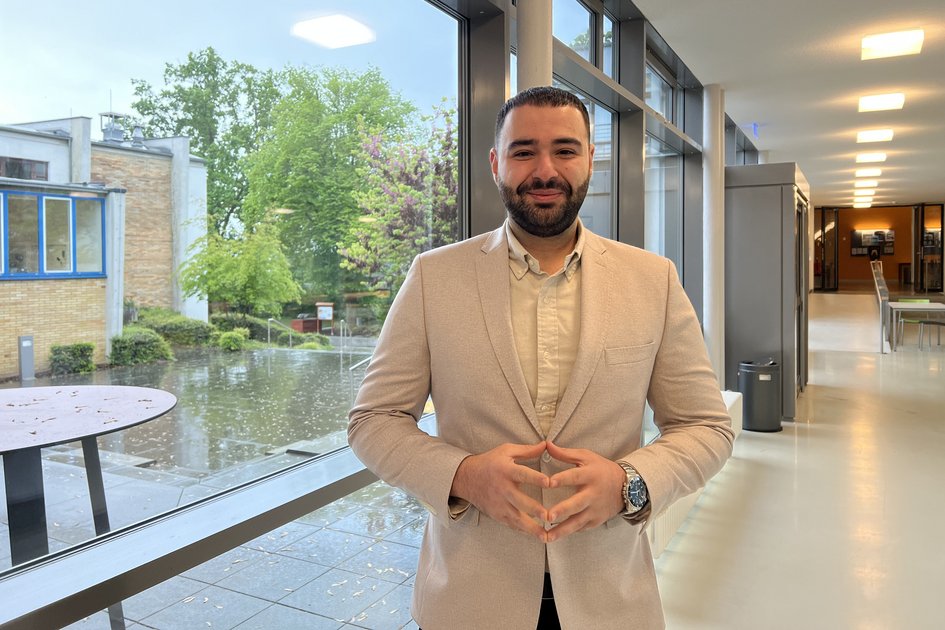 Hadi Aziznasabmoghri