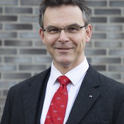 Prof. Dr. Holger Dörr