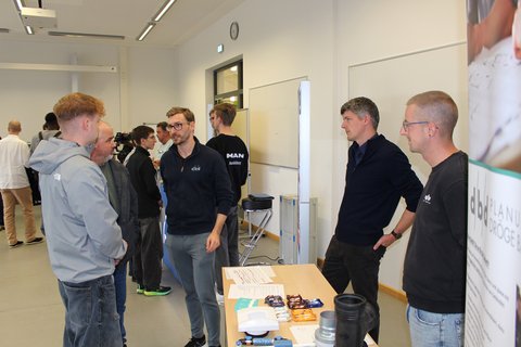 Recruiting Night Duales Studium an der Ostfalia im September 2026 - Studieninteressierte, Partnerunternehmen und Hochschule finden ihre Matches. (öffnet Vergrößerung des Bildes)