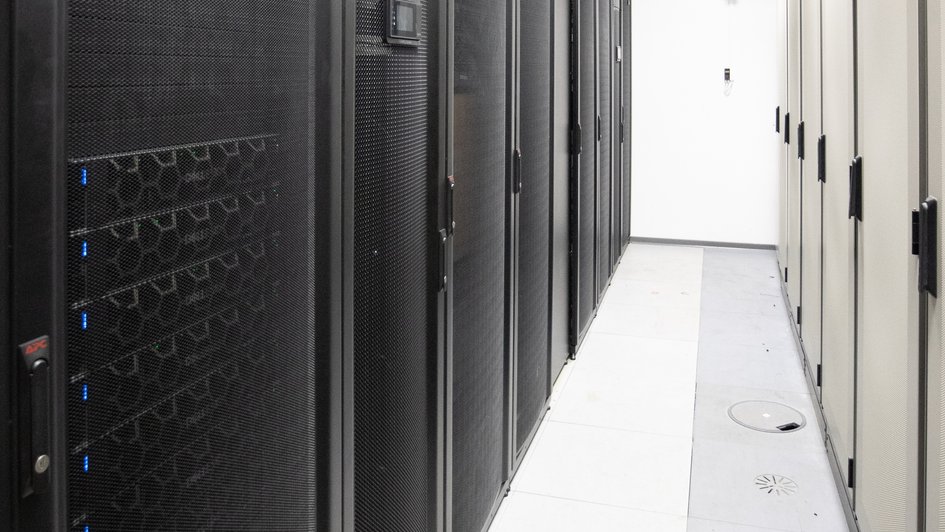 Die Ostfalia Hochschule investiert in die Klimatechnik und die IT-Infrastruktur am Standort Wolfenbüttel.