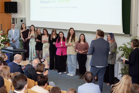 Abschlussfeier 2026 an der Ostfalia am Campus Salzgitter (öffnet Vergrößerung des Bildes)
