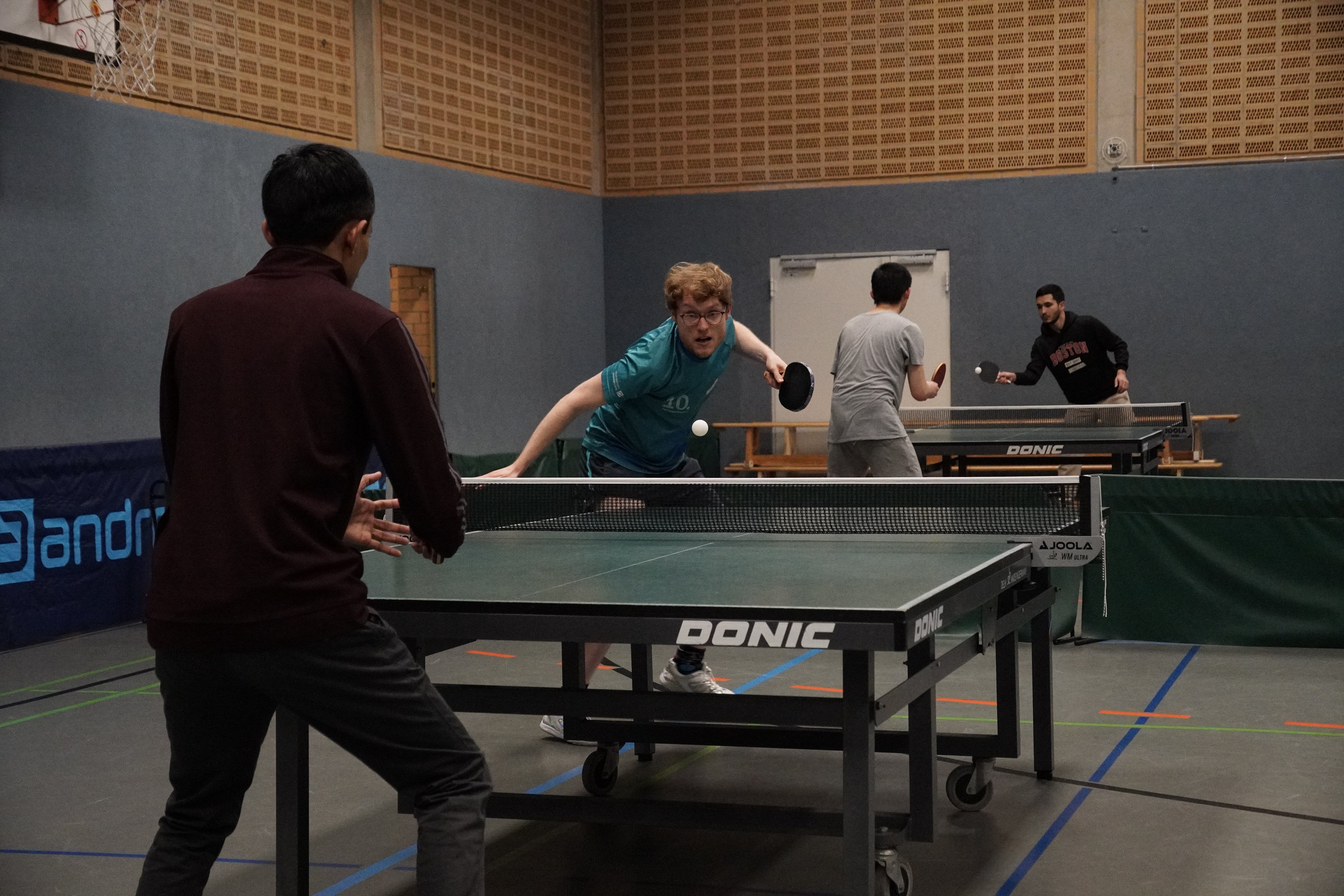 Tischtennis-N8 (öffnet Vergrößerung des Bildes)