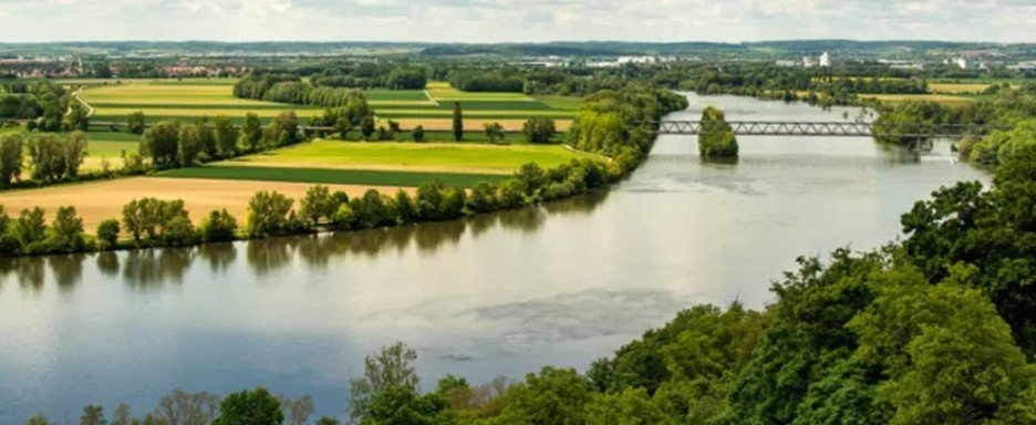 Landschaft mit einem Fluss