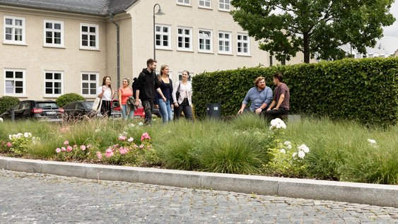 Pressefoto (Marek Kruszewski/Ostfalia): Studierende am Ostfalia-Campus Am Exer in Wolfenbüttel. 