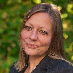 Dipl.-Kffr. Inga Poll