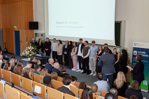 Abschlussfeier 2026 an der Ostfalia am Campus Salzgitter (öffnet Vergrößerung des Bildes)