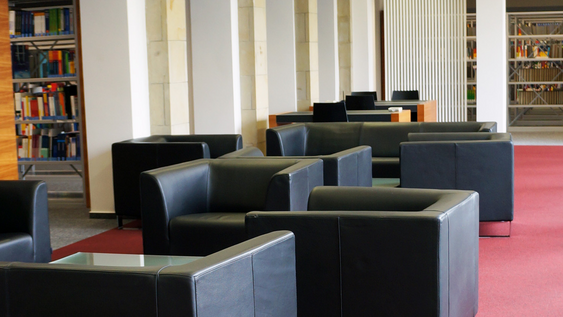 Lounge-Bereich in der Bibliothek Wolfenbüttel
