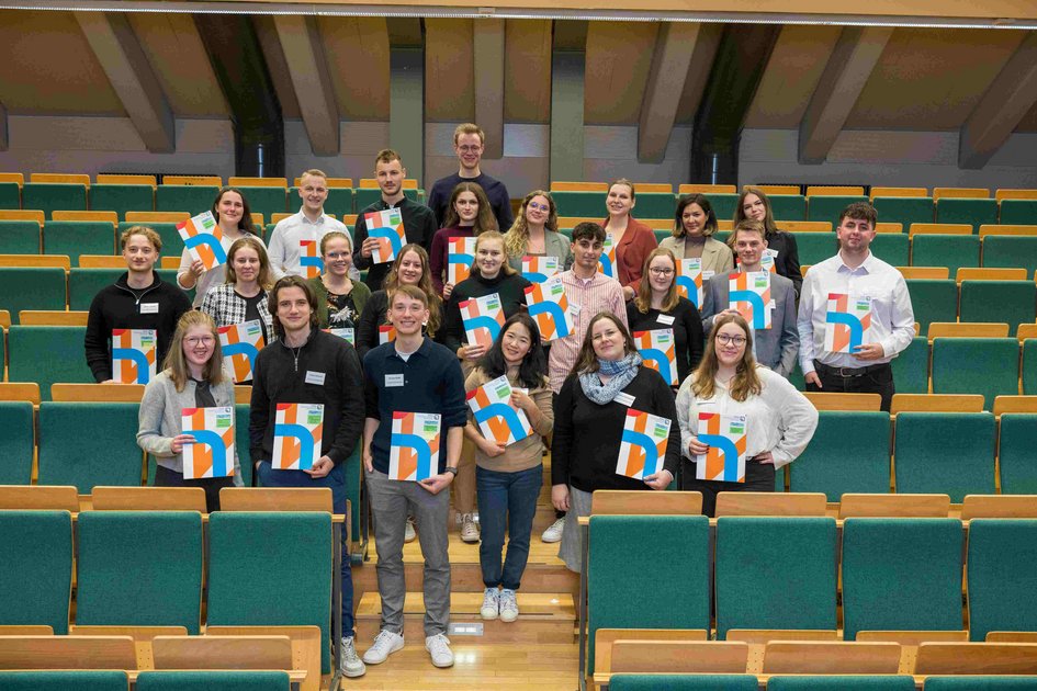 Pressefoto (Roman Brodel/Ostfalia): Die Studierenden, die mit dem Deutschlandstipendium unterstützt werden, stammen aus allen vier Standorten der Ostfalia Hochschule in Wolfenbüttel, Wolfsburg, Salzgitter und Suderburg.