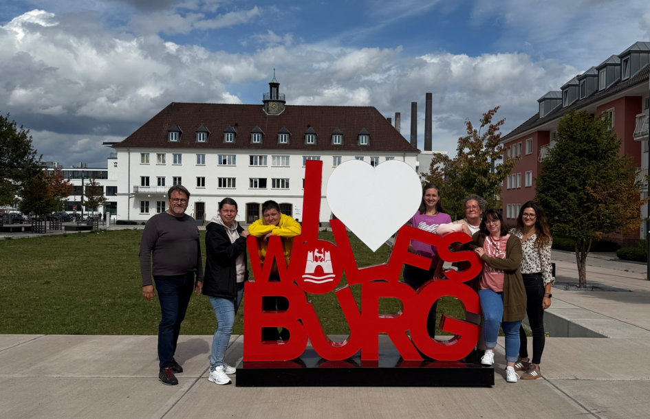 Dozent und Teilnehmende der Fortbildung am Campus Wolfsburg