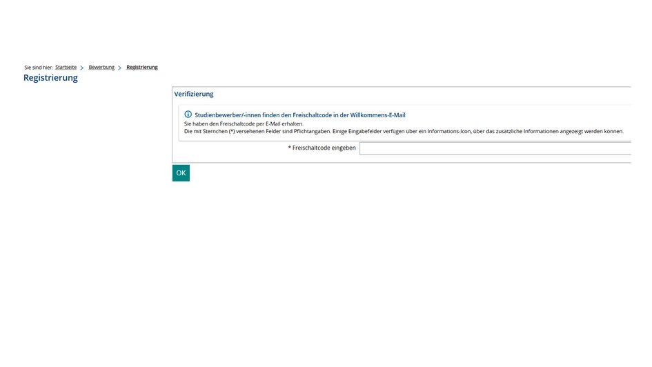 5. Bitte gebe deinen Freischaltcode aus der E-Mail ein.