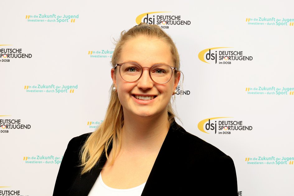 Porträt von Carolin Giffhorn
