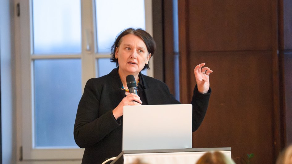 Podiumsdiskussion mit Prof. Dr. Sandra Verena Müller