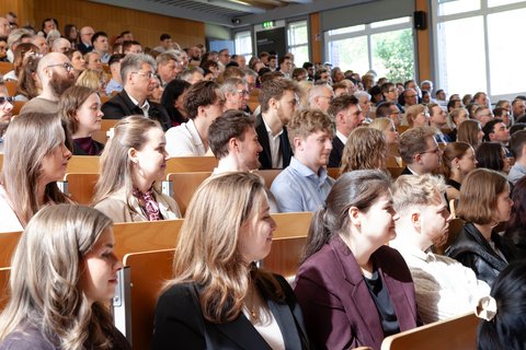 Abschlussfeier 2026 an der Ostfalia am Campus Salzgitter (öffnet Vergrößerung des Bildes)