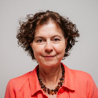 Prof. Dr.-Ing. Elfriede Ott