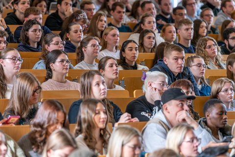 Erstsemesterbegrüßung der Ostfalia am Campus Salzgitter. (öffnet Vergrößerung des Bildes)