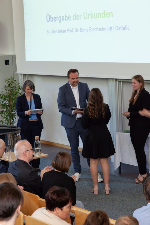 Abschlussfeier 2026 an der Ostfalia am Campus Salzgitter (öffnet Vergrößerung des Bildes)
