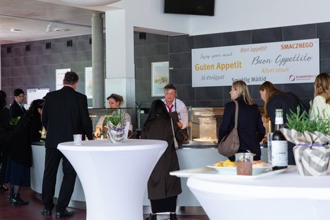 Abschlussfeier 2026 an der Ostfalia am Campus Salzgitter (öffnet Vergrößerung des Bildes)