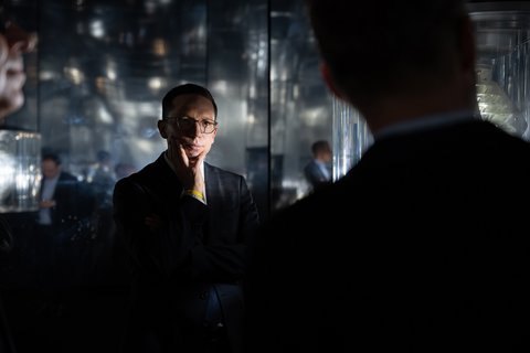 Wissenschaftsminister Falko Mohrs im Kunstmuseum Wolfsburg. (öffnet Vergrößerung des Bildes)